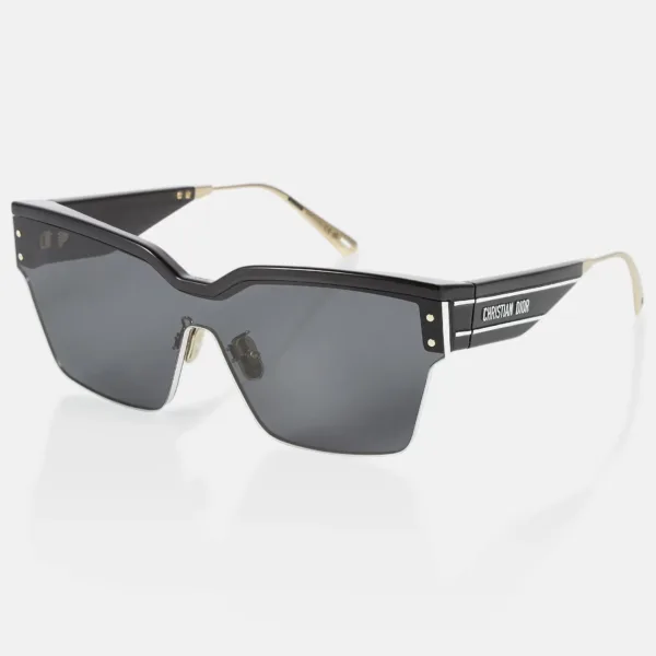 DiorClub M4U