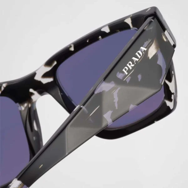 Prada SPRA06 – Negro Tortoise